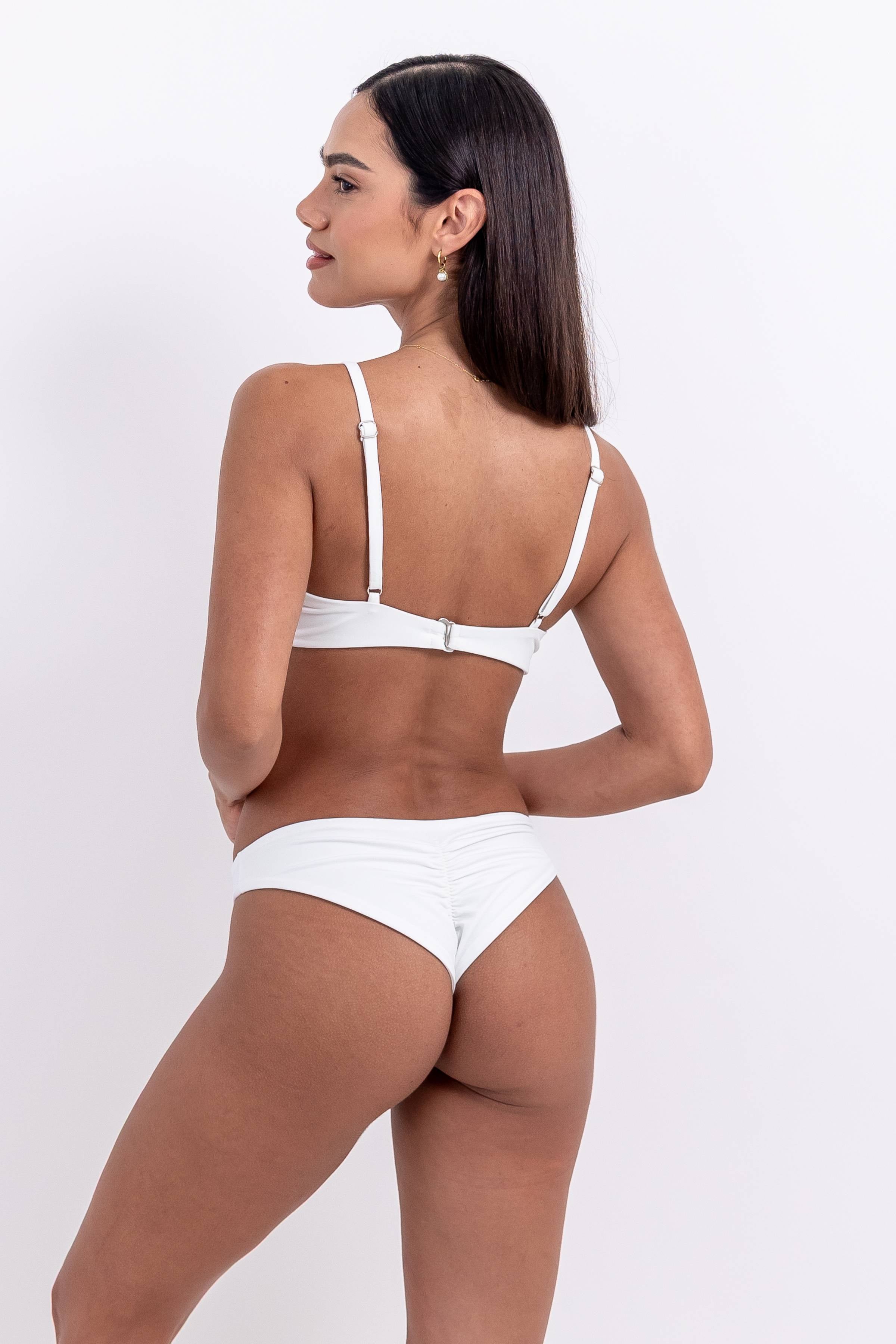 Top de Bikini Alana con Nudo Sandmade
