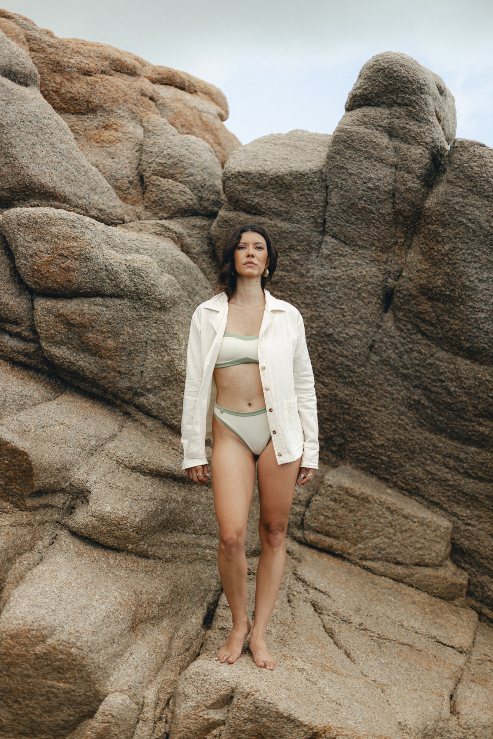 Sports Style Bikini Top with V Neckline Luna