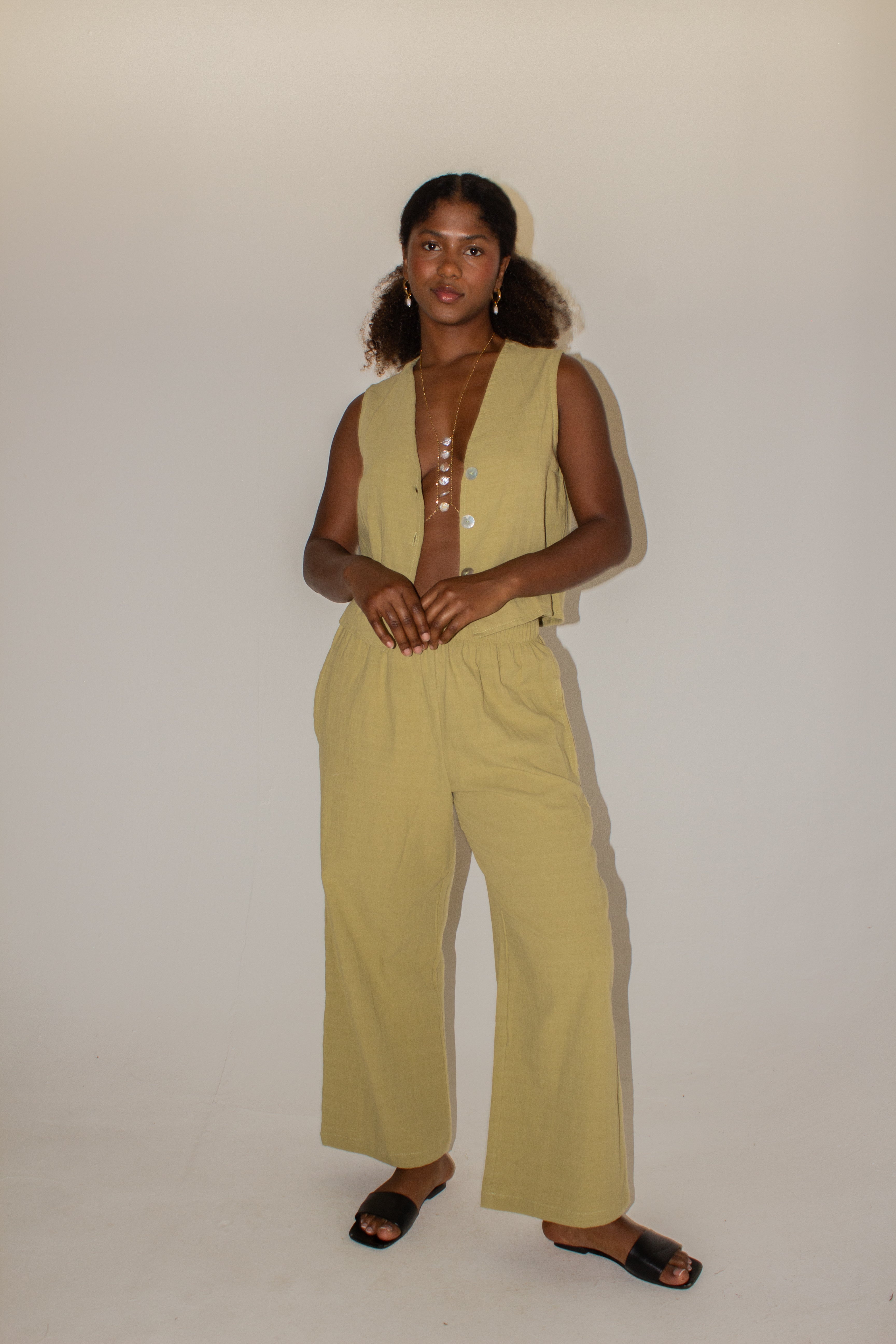 Amalfi Linen Vest with Buttons