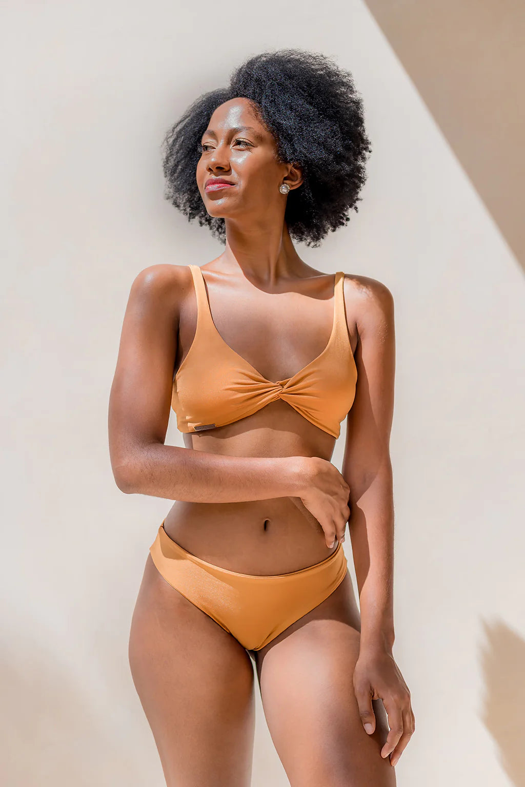 Bottom de Bikini Clarissa con Tiro Medio