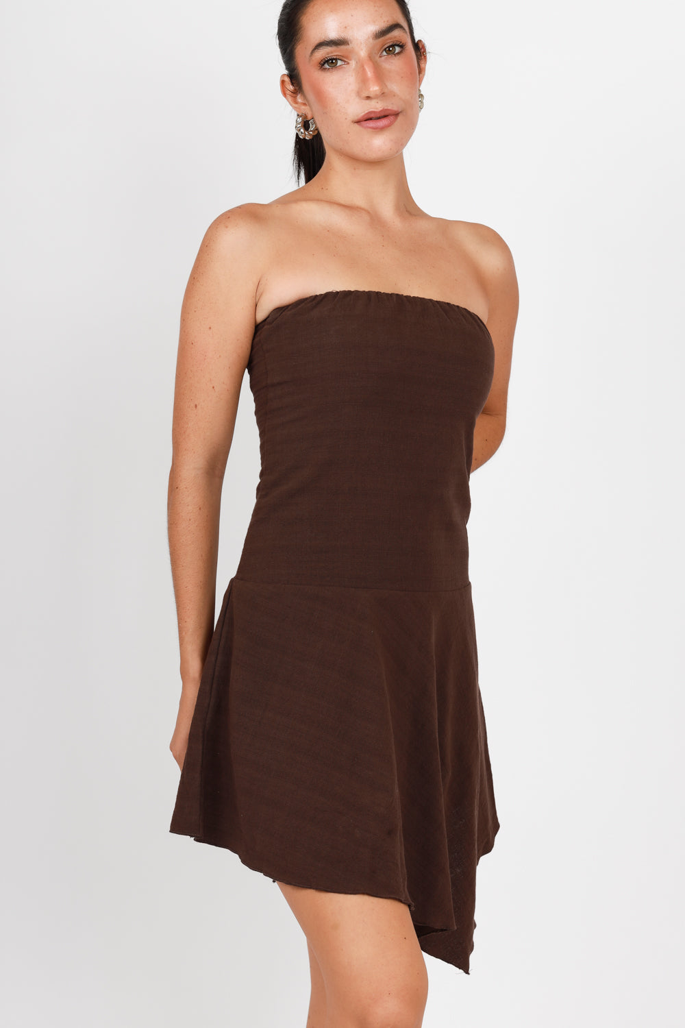 Vestido Bahía Strapless con Ajuste en Espalda