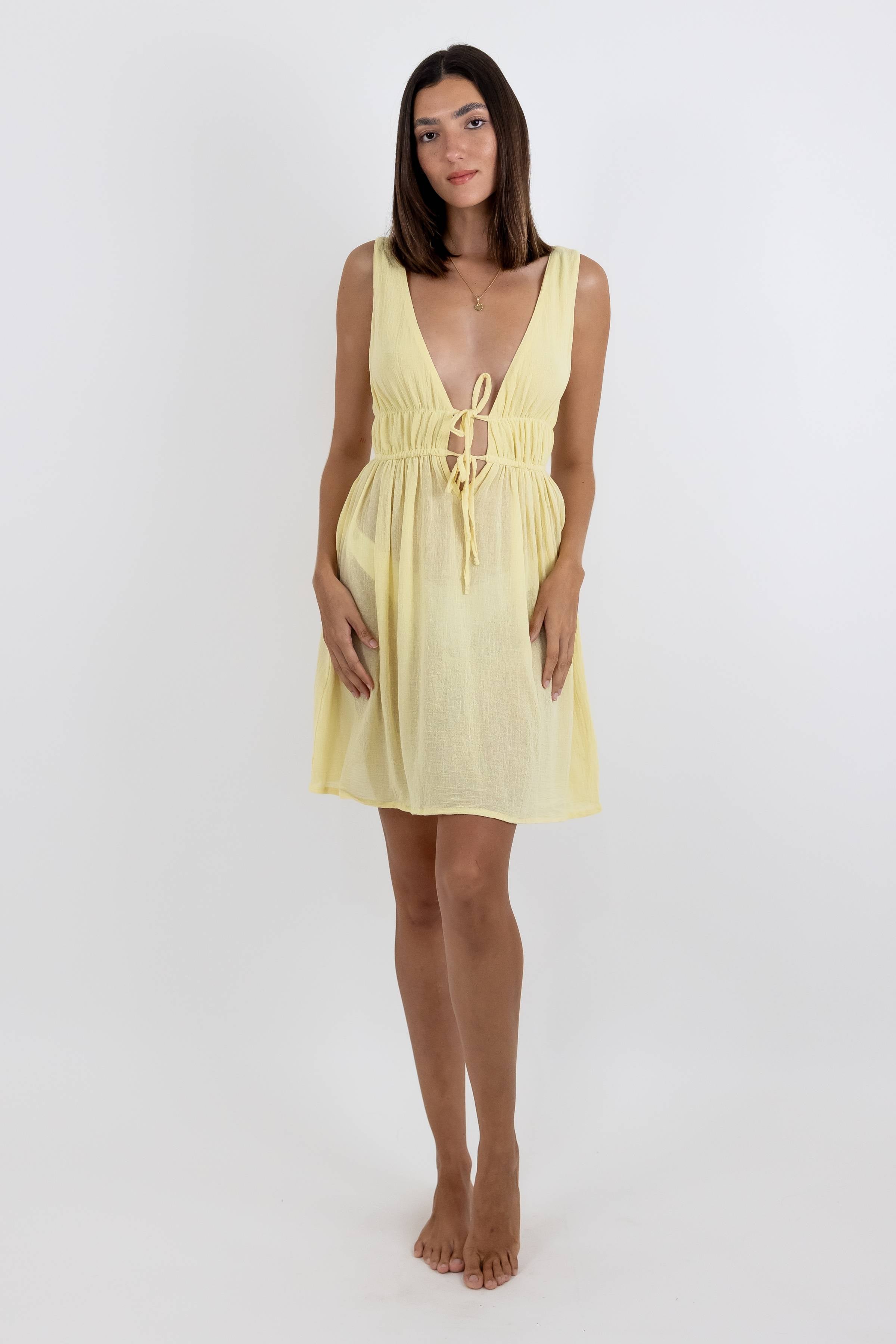 Vestido Estela de Gasa Corto sin Mangas