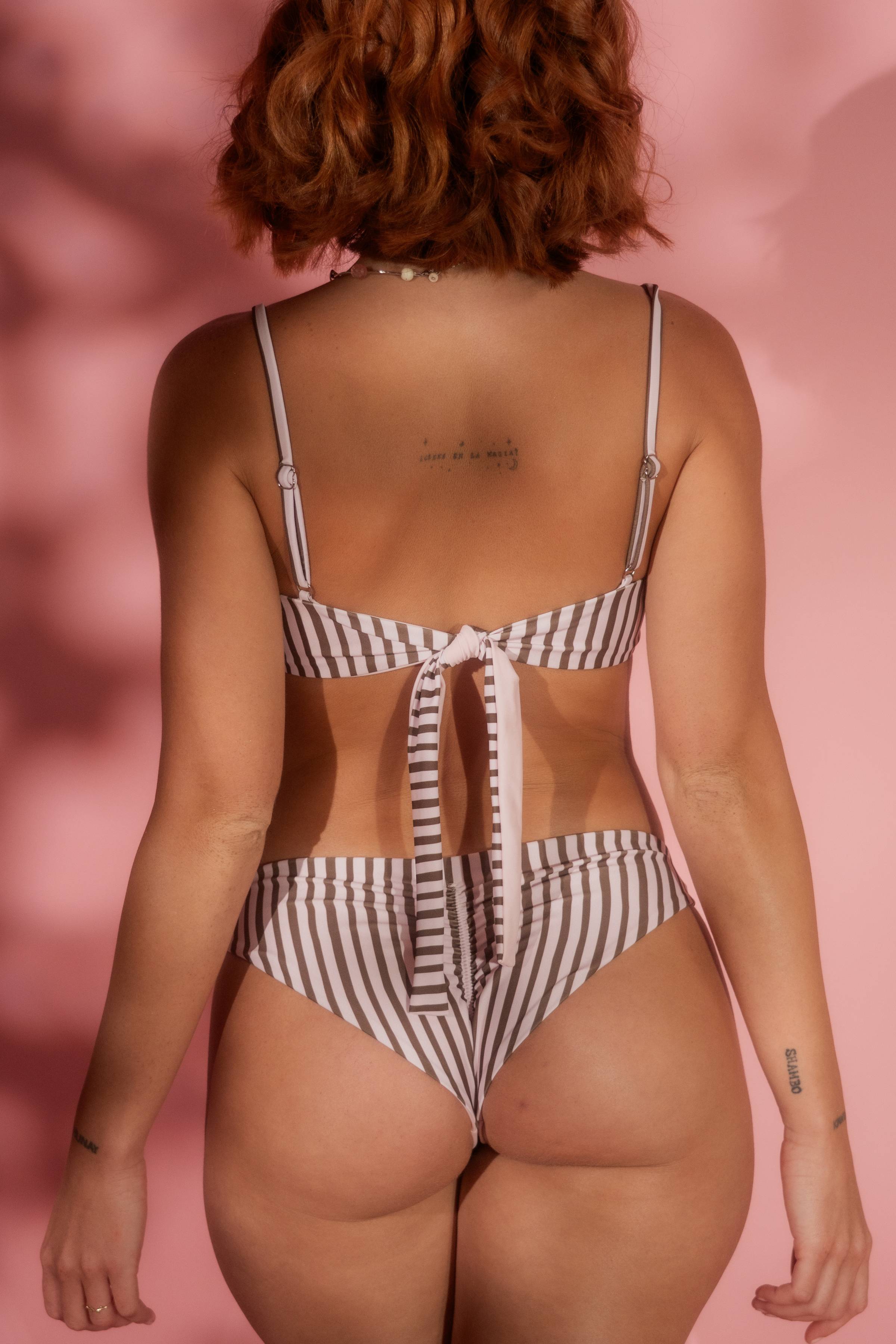 Top Luz Bikini con Frunce Ajustable Sandmade