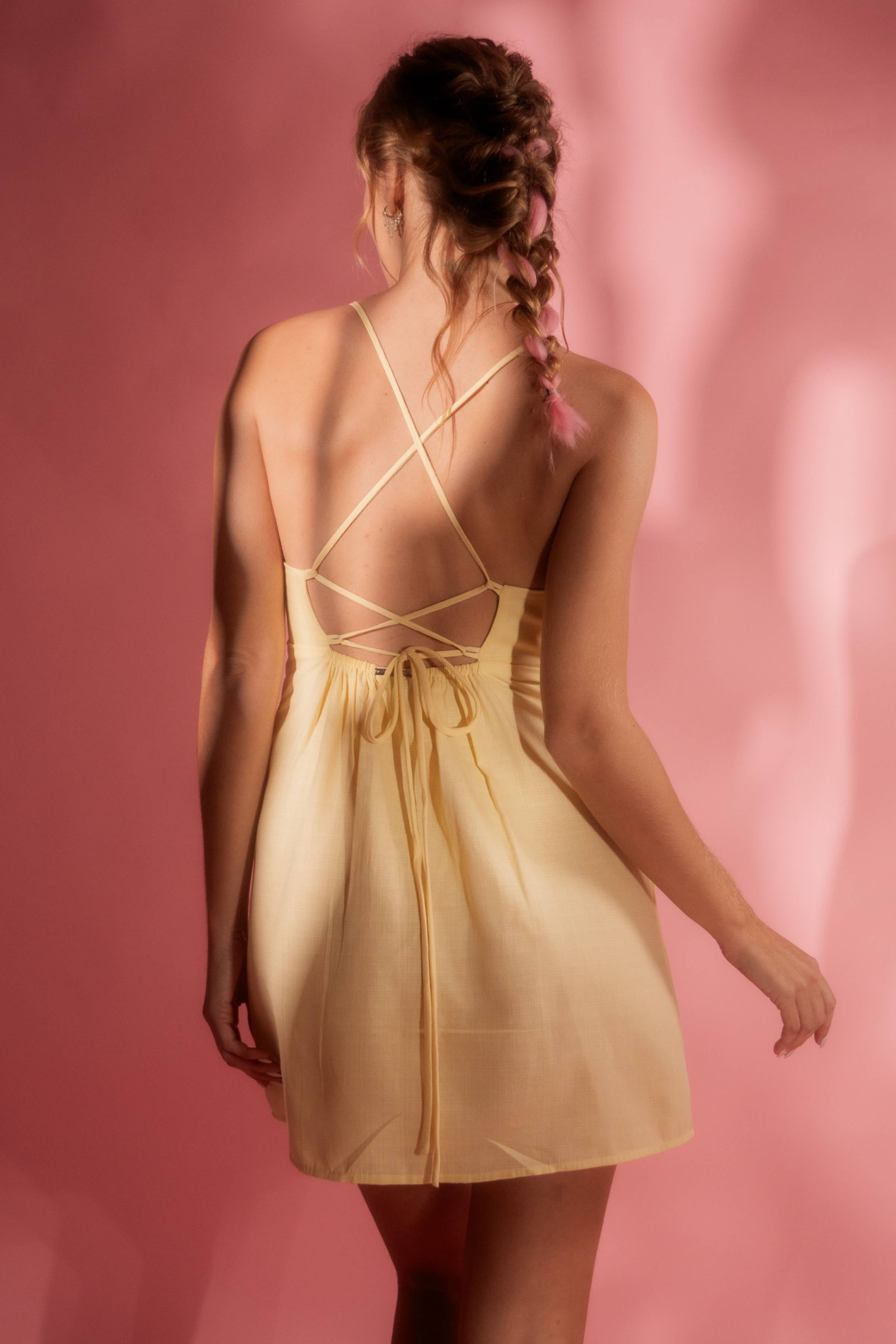 Vestido Celeste de Lino con Escote en V Sandmade